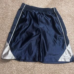 4T boys Nike dri fit shorts Size